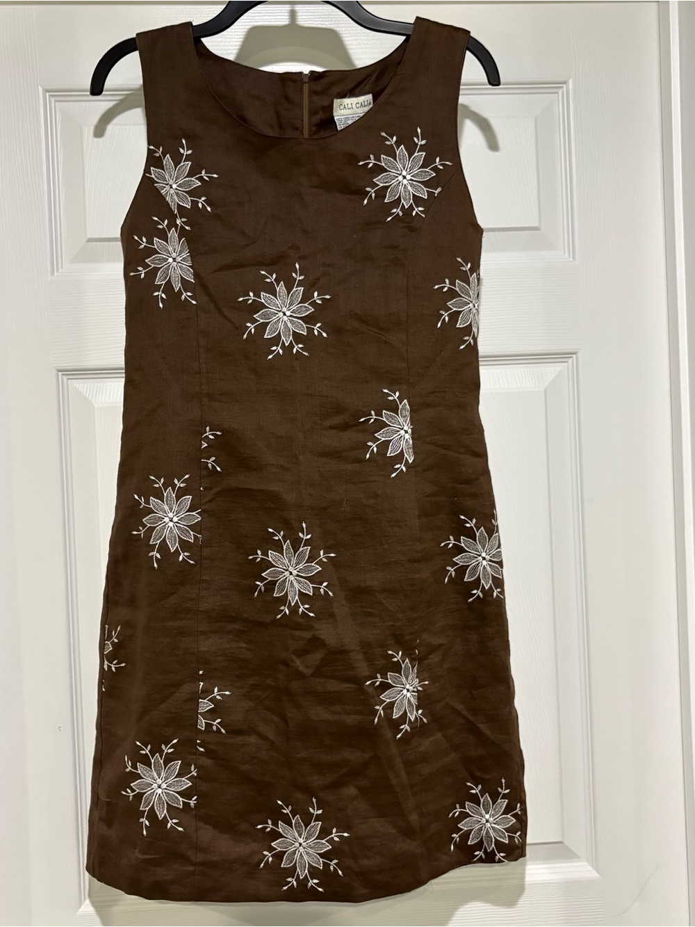 Brown Embroidered Sleeveless Dress size 10
